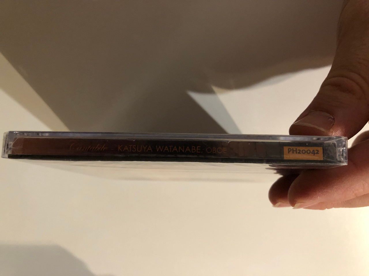 https://cdn10.bigcommerce.com/s-62bdpkt7pb/products/0/images/276133/Cantabile-_Katsuya_Watanabe_oboe_-_De_Boeck_Grabert_Bolzoni_Gliere_Schumann_Douglas_-_Arisa_Kobayashi_piano_Profil_Audio_CD_2021_PH20042_3__78021.1686158003.1280.1280.JPG?c=2&_gl=1*l0j7fj*_ga*MjA2NTIxMjE2MC4xNTkwNTEyNTMy*_ga_WS2VZYPC6G*MTY4NjE0NjEyNC45MzEuMS4xNjg2MTU3MzQzLjU3LjAuMA..