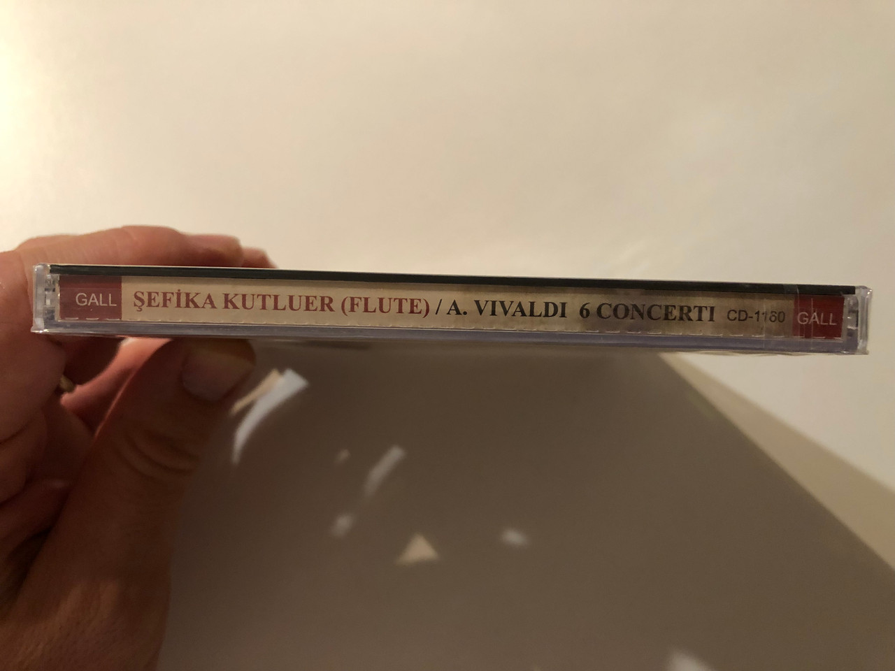 https://cdn10.bigcommerce.com/s-62bdpkt7pb/products/0/images/276332/A._Vivaldi_6_Concerti_Op._10_with_the_Members_of_Berlin_Philharmonic_-_Sefika_Kutluer_flute_VDE-GALLO_Audio_CD_2005_CD-1180_3__41450.1686550079.1280.1280.JPG?c=2&_gl=1*oupvrc*_ga*MjA2NTIxMjE2MC4xNTkwNTEyNTMy*_ga_WS2VZYPC6G*MTY4NjU0OTU5MC45MzcuMS4xNjg2NTUwMDYyLjYwLjAuMA..