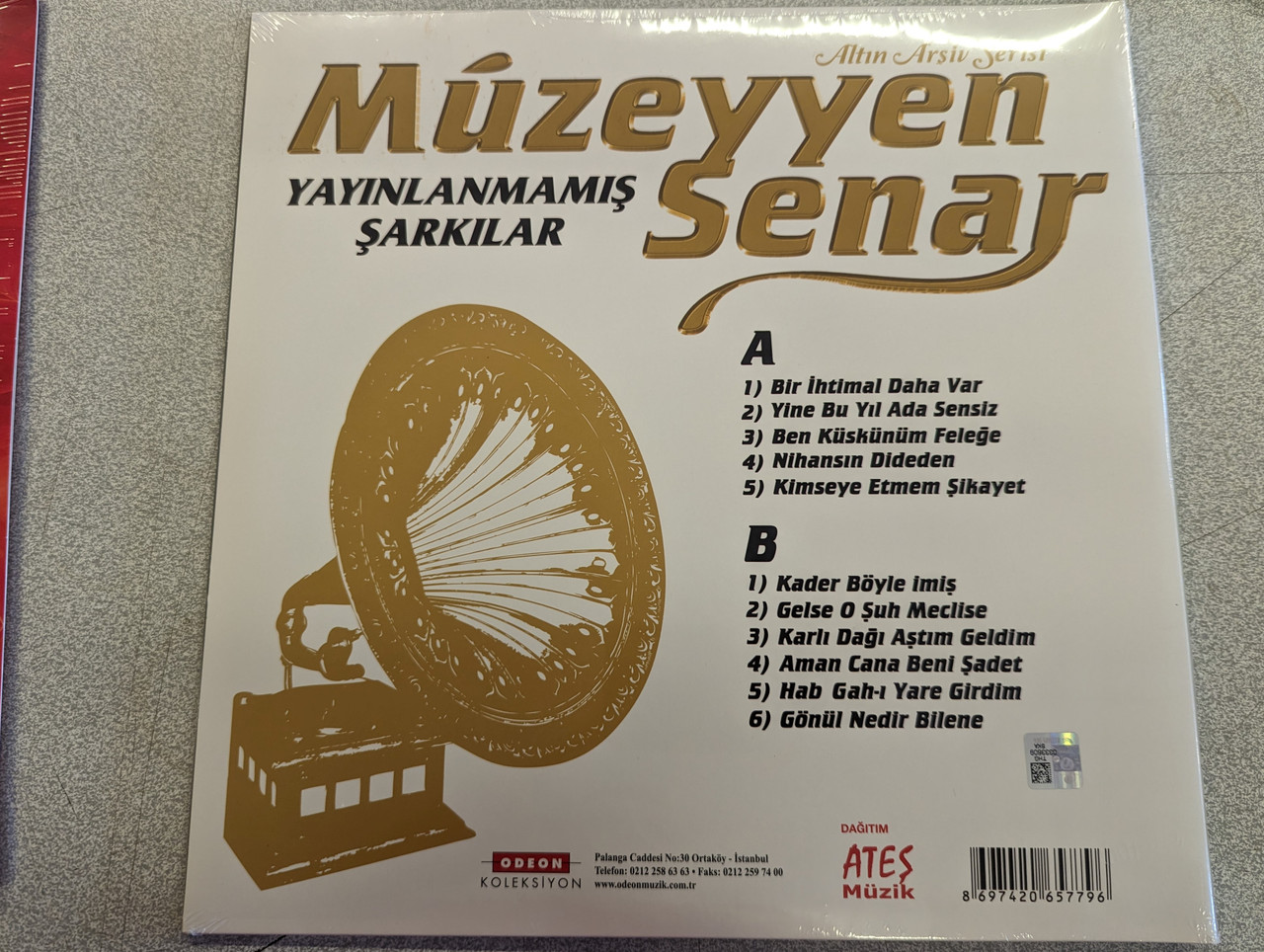 https://cdn10.bigcommerce.com/s-62bdpkt7pb/products/0/images/276463/Mzeyyen_Senar_Yaynlanmam_arklar_Altin_Arsiv_Serisi_Yavuz_Bur_Plaklk_Kasetilik_LP_8697420657796_2__21515.1686646780.1280.1280.jpg?c=2&_gl=1*1kmct14*_ga*MjA2NTIxMjE2MC4xNTkwNTEyNTMy*_ga_WS2VZYPC6G*MTY4NjY0Mzg1My45MzkuMS4xNjg2NjQ2NjAwLjU3LjAuMA..