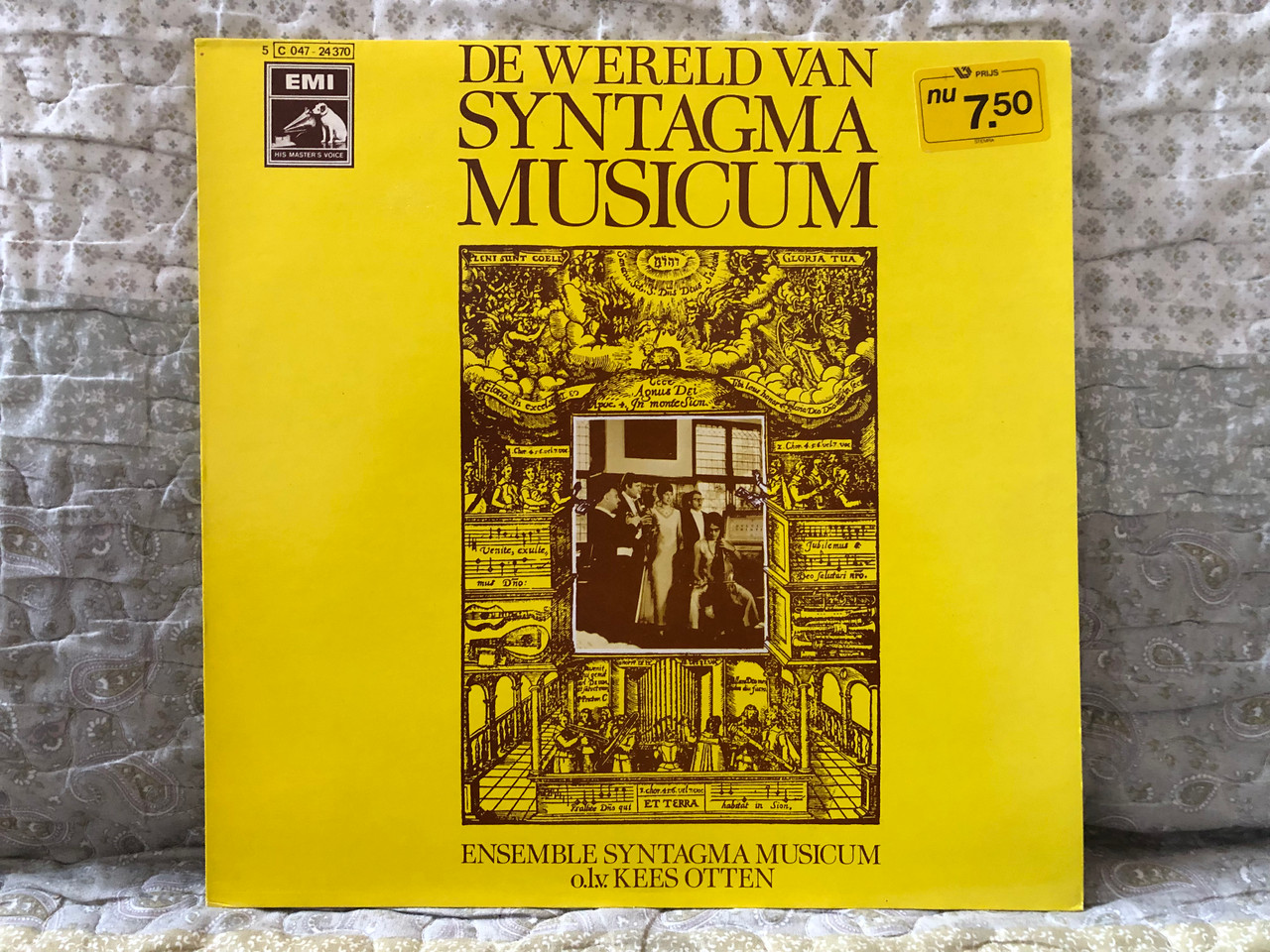 https://cdn10.bigcommerce.com/s-62bdpkt7pb/products/0/images/276620/De_Wereld_Van_Syntagma_Musicum_-_Ensemble_Syntagma_Musicum_O.l.v._Kees_Otten_His_Masters_Voice_LP_5C_047-24_370_1__34126.1686804043.1280.1280.JPG?c=2&_gl=1*7cy9c0*_ga*MjA2NTIxMjE2MC4xNTkwNTEyNTMy*_ga_WS2VZYPC6G*MTY4Njc5OTc0NC45NDQuMS4xNjg2ODAzODc0LjE5LjAuMA..