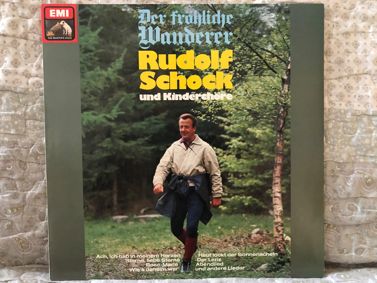 https://cdn10.bigcommerce.com/s-62bdpkt7pb/products/0/images/277352/Rudolf_Schock_Und_Kinderchre_Der_Frhliche_Wanderer_Ach_Ich_Hab_In_Meinem_Herzen_Heut_Lockt_Der_Sonnenschein_Sterne_Liebe_Sterne_Der_Lenz_Rose-Marie_Abendlied_Wies_Daheim_War_1__63446.1687259060.1280.1280.JPG?c=2&_gl=1*w4qqd2*_ga*MjA2NTIxMjE2MC4xNTkwNTEyNTMy*_ga_WS2VZYPC6G*MTY4NzI0OTc1OC45NTYuMS4xNjg3MjU4ODI4LjE5LjAuMA..