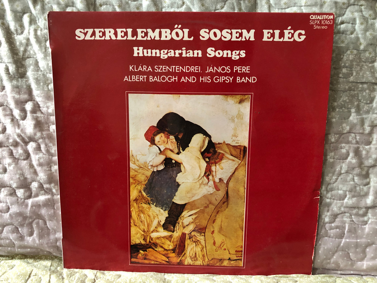 https://cdn10.bigcommerce.com/s-62bdpkt7pb/products/0/images/280703/Szerelembl_Sosem_Elg_Hungarian_Songs_-_Klra_Szentendrei_Jnos_Pere_Albert_Balogh_And_His_Gipsy_Band_Qualiton_LP_Stereo_1981_SLPX_10163_1__03452.1688397427.1280.1280.JPG?c=2&_gl=1*1cyw2kt*_ga*MjA2NTIxMjE2MC4xNTkwNTEyNTMy*_ga_WS2VZYPC6G*MTY4ODM5MjI2Ni45NzIuMS4xNjg4Mzk2ODA1LjQxLjAuMA..