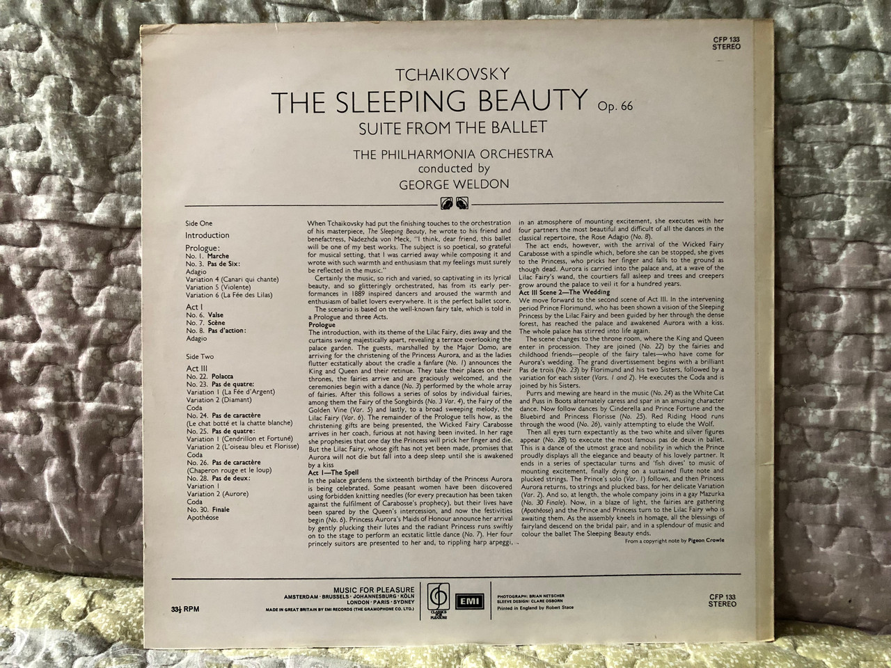 https://cdn10.bigcommerce.com/s-62bdpkt7pb/products/0/images/280725/Tchaikovsky_The_Sleeping_Beauty_Balletsuite_-_Philharmonia_Orchestra_George_Weldon_Classics_For_Pleasure_LP_Stereo_CFP_133_2__79456.1688402621.1280.1280.JPG?c=2&_gl=1*fvwc2f*_ga*MjA2NTIxMjE2MC4xNTkwNTEyNTMy*_ga_WS2VZYPC6G*MTY4ODM5MjI2Ni45NzIuMS4xNjg4NDAxOTI4LjU0LjAuMA..
