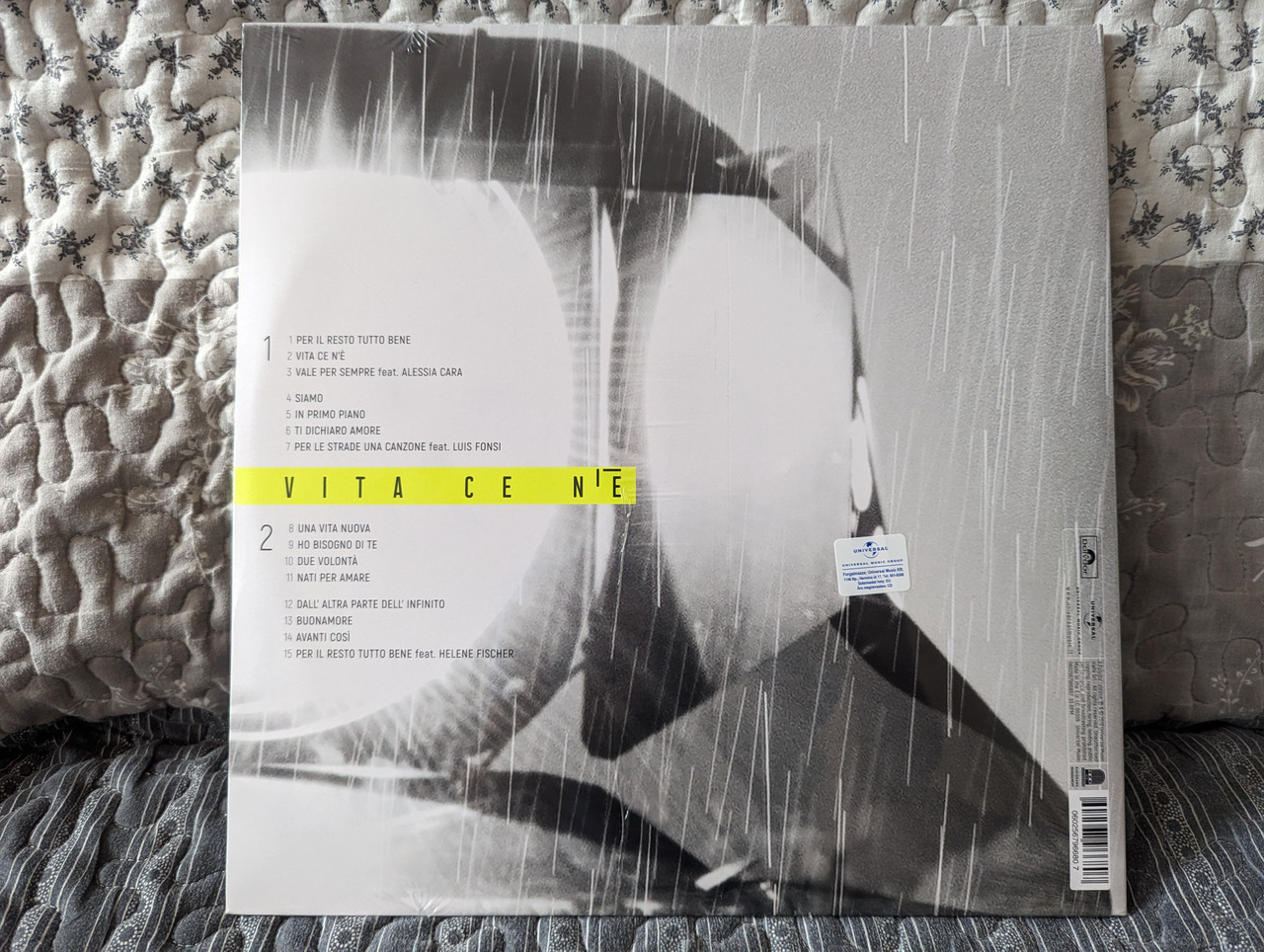 https://cdn10.bigcommerce.com/s-62bdpkt7pb/products/0/images/282496/Eros_Ramazzotti_Vita_Ce_N_Polydor_2x_LP_2018_0602567966807_2__72965.1688978531.1280.1280.jpg?c=2&_gl=1*5hemc6*_ga*MjA2NTIxMjE2MC4xNTkwNTEyNTMy*_ga_WS2VZYPC6G*MTY4ODk2OTUyNS45ODEuMS4xNjg4OTc4NDI4LjU4LjAuMA..