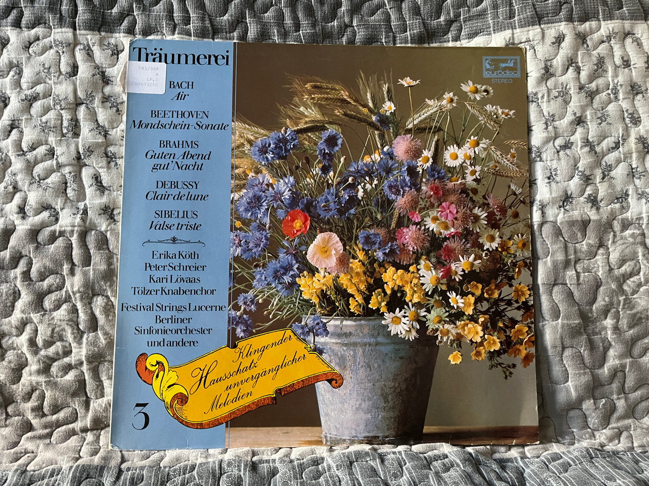 https://cdn10.bigcommerce.com/s-62bdpkt7pb/products/0/images/285813/Trumerei_-_Bach_Air_Beethoven_Mondschein-Sonate_Brahms_Guten_Abend_gut_Nacht_Debussy_Clair_de_lune_Sibelius_Valse_triste_Erika_Kth_Peter_Schreier_Kari_Lvaas_Tlzer_Knabenchor_Eur_1__73469.1689777259.1280.1280.jpg?c=2&_gl=1*gxu16e*_ga*MjA2NTIxMjE2MC4xNTkwNTEyNTMy*_ga_WS2VZYPC6G*MTY4OTc3Mzc2Ny45ODkuMS4xNjg5Nzc3MzcyLjYwLjAuMA..