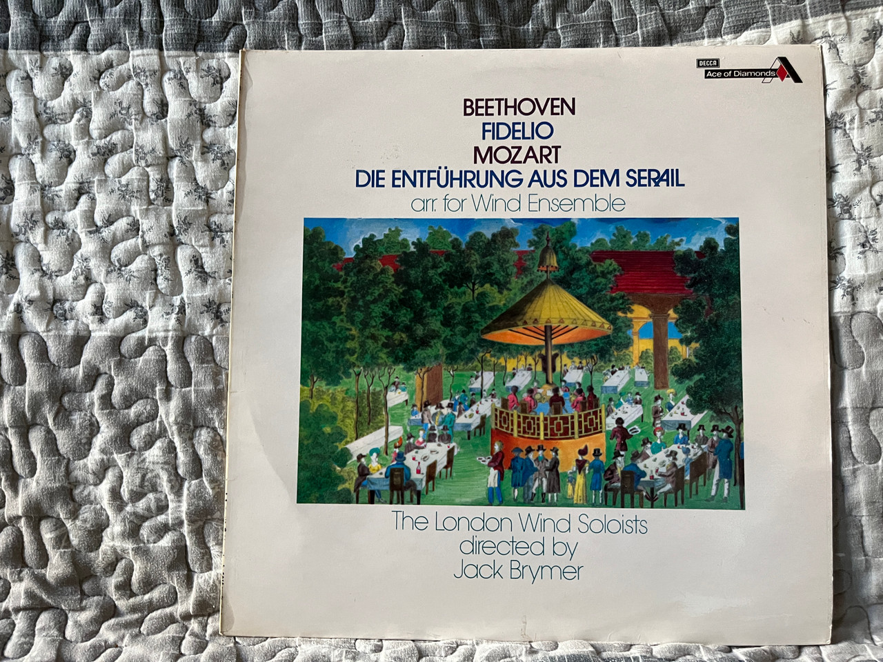 https://cdn10.bigcommerce.com/s-62bdpkt7pb/products/0/images/285832/Beethoven_-_Fidelio_Mozart_-_Die_Entfhrung_Aus_Dem_Serail_Arr._For_Wind_Ensemble_The_London_Wind_Soloists_Directed_By_Jack_Brymer_Ace_Of_Diamonds_LP_1976_SDD_485_1__68331.1689785460.1280.1280.jpg?c=2&_gl=1*1ynh6a0*_ga*MjA2NTIxMjE2MC4xNTkwNTEyNTMy*_ga_WS2VZYPC6G*MTY4OTc3Mzc2Ny45ODkuMS4xNjg5Nzg1Mjk1LjUyLjAuMA..