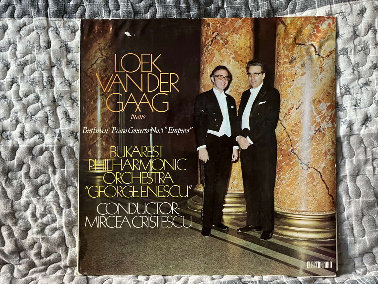 https://cdn10.bigcommerce.com/s-62bdpkt7pb/products/0/images/286285/Loek_Vander_Gaag_piano_-_Beethoven_Piano_Concerto_No._5_Emperor_-_Bukarest_Philharmonic_Orchestra_George_Enescu_Conductor_Mircea_Cristescu_Electrecord_LP_Stereo_6810_346_1__61632.1689859538.1280.1280.jpg?c=2&_gl=1*1xfrdcs*_ga*MjA2NTIxMjE2MC4xNTkwNTEyNTMy*_ga_WS2VZYPC6G*MTY4OTg1NzM1NS45OTAuMS4xNjg5ODU5MTQ1LjQ2LjAuMA..