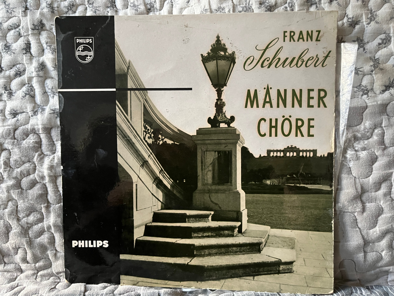 https://cdn10.bigcommerce.com/s-62bdpkt7pb/products/0/images/287183/Franz_Schubert_Mnnerchre_Philips_LP_S_06_197_R_1__16467.1690183035.1280.1280.jpg?c=2&_gl=1*wq4ka2*_ga*MjA2NTIxMjE2MC4xNTkwNTEyNTMy*_ga_WS2VZYPC6G*MTY5MDE3ODQ1Ni45OTMuMS4xNjkwMTgyODQ0LjUzLjAuMA..
