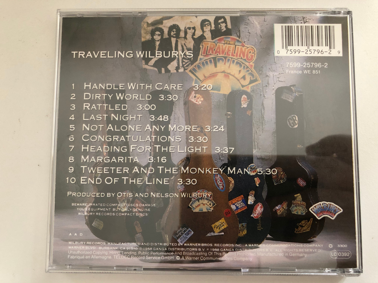 https://cdn10.bigcommerce.com/s-62bdpkt7pb/products/0/images/287235/Traveling_Wilburys_Vol._1_Wilbury_Records_Audio_CD_1988_7599-25796-2_2__83346.1690191992.1280.1280.JPG?c=2&_gl=1*ix62k6*_ga*MjA2NTIxMjE2MC4xNTkwNTEyNTMy*_ga_WS2VZYPC6G*MTY5MDE3ODQ1Ni45OTMuMS4xNjkwMTkyMDIyLjYwLjAuMA..