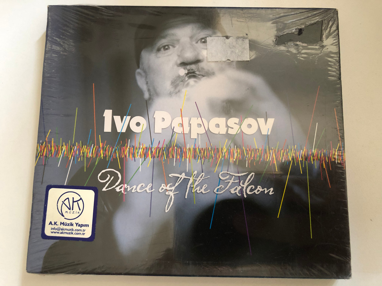 https://cdn10.bigcommerce.com/s-62bdpkt7pb/products/0/images/287654/Ivo_Papasov_Dance_Of_The_Falcon_Messechina_Music_Audio_CD_2008_450004_1__86535.1690351305.1280.1280.JPG?c=2&_gl=1*oq0o6x*_ga*MjA2NTIxMjE2MC4xNTkwNTEyNTMy*_ga_WS2VZYPC6G*MTY5MDM0ODgwMi45OTYuMS4xNjkwMzUxMTkzLjE2LjAuMA..