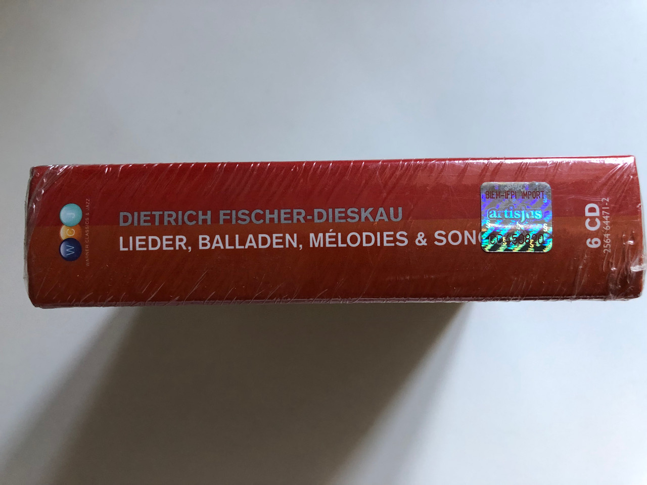 https://cdn10.bigcommerce.com/s-62bdpkt7pb/products/0/images/289071/Dietrich_Fischer-Dieskau_-_Loewe_Eisler_Shostakovich_Reimann_Schumann_Schubert_Warner_Classics_Jazz_6x_Audio_CD_Box_Set_1995_2564_64471-2_2__31319.1690824434.1280.1280.JPG?c=2&_gl=1*le7ohi*_ga*MjA2NTIxMjE2MC4xNTkwNTEyNTMy*_ga_WS2VZYPC6G*MTY5MDgxMjE0NC4xMDAyLjEuMTY5MDgyNDIzMS41NS4wLjA.