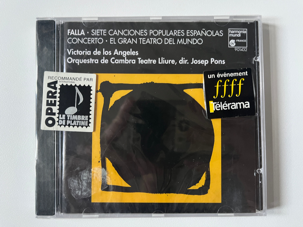 https://cdn10.bigcommerce.com/s-62bdpkt7pb/products/0/images/291346/Falla_-_Siete_Canciones_Populares_Espaolas_Concerto_El_Gran_Teatro_Del_Mundo_-_Victoria_De_Los_Angeles_Orquestra_De_Cambra_Teatre_Lliure_dir._Josep_Pons_Harmonia_Mundi_Audio_CD_1993_HMC_1__04112.1691386350.1280.1280.jpg?c=2&_gl=1*vtqato*_ga*MjA2NTIxMjE2MC4xNTkwNTEyNTMy*_ga_WS2VZYPC6G*MTY5MTM4MjM1Ni4xMDA3LjEuMTY5MTM4NjE5NS41OC4wLjA.