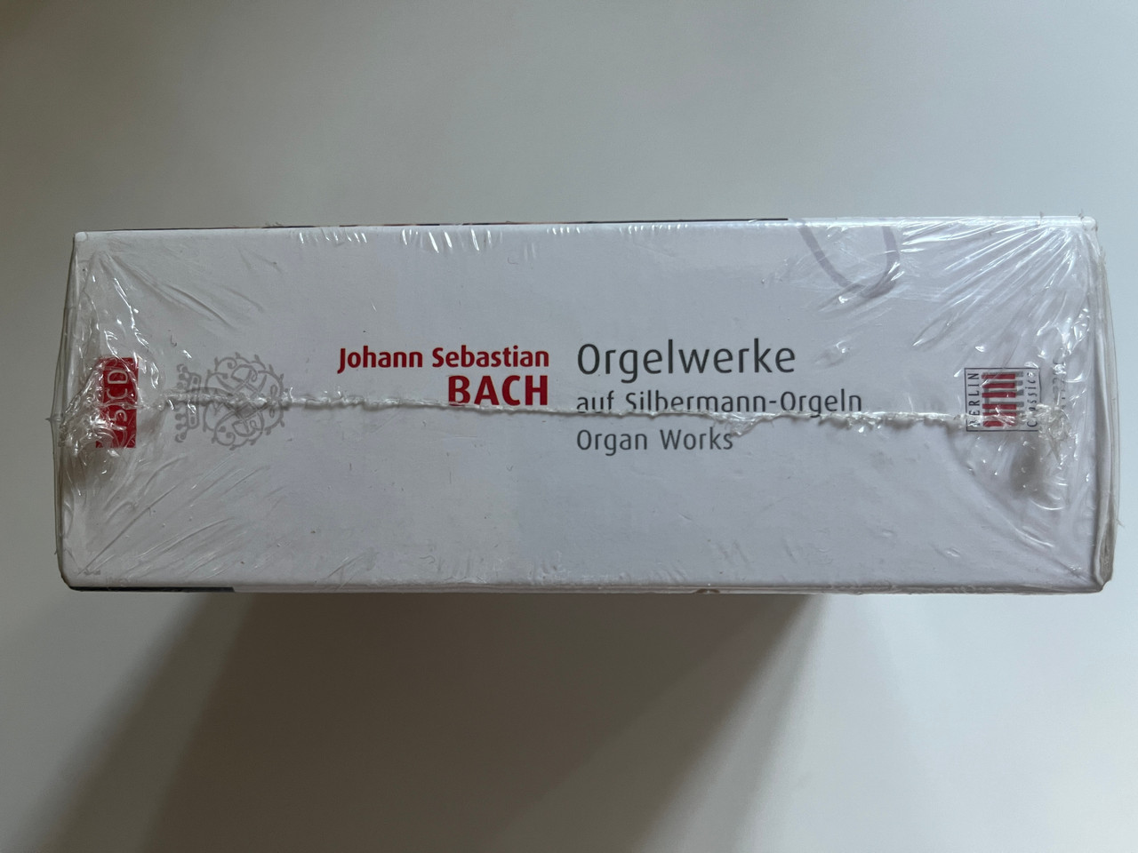 https://cdn10.bigcommerce.com/s-62bdpkt7pb/products/0/images/294452/Johann_Sebastian_Bach_-_Orgelwerke_Auf_Silbermann-Orgeln_Organ_Works_Berlin_Classics_15x_Audio_CD_2007_0184172BC_2__46313.1692364530.1280.1280.JPG?c=2&_gl=1*1h1i6rj*_ga*MjA2NTIxMjE2MC4xNTkwNTEyNTMy*_ga_WS2VZYPC6G*MTY5MjM2NDMxMC4xMDM2LjAuMTY5MjM2NDMxMC42MC4wLjA.