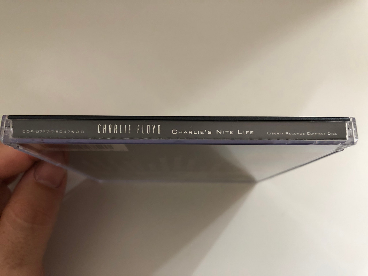 https://cdn10.bigcommerce.com/s-62bdpkt7pb/products/0/images/294901/Charlie_Floyd_Charlies_Nite_Life_Liberty_Audio_CD_1993_CDP-7-80475-2_3__52929.1692687256.1280.1280.JPG?c=2&_gl=1*1e9c9l1*_ga*MjA2NTIxMjE2MC4xNTkwNTEyNTMy*_ga_WS2VZYPC6G*MTY5MjY4MjY1Ni4xMDM5LjEuMTY5MjY4Njg1Ny41NC4wLjA.