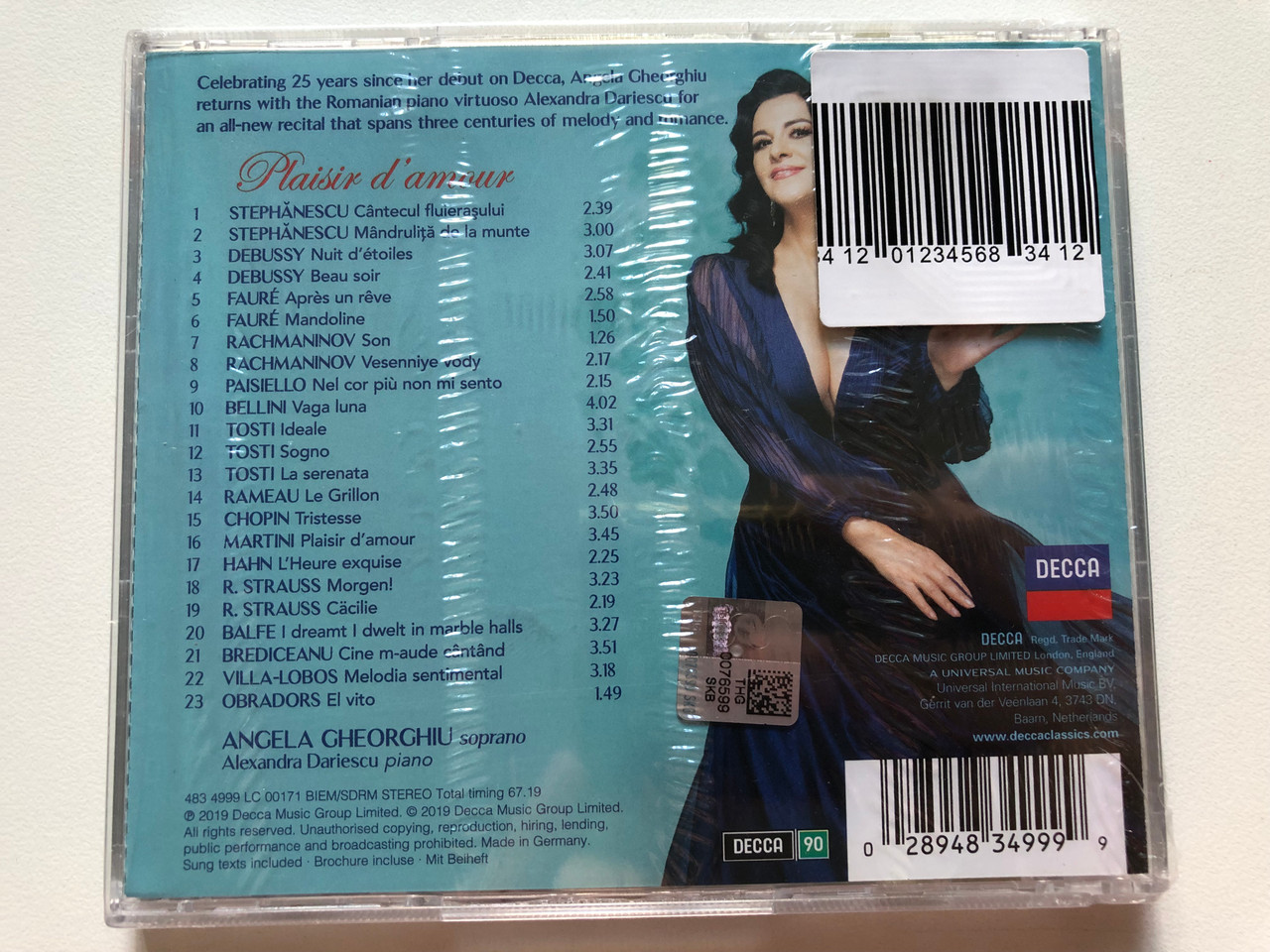 https://cdn10.bigcommerce.com/s-62bdpkt7pb/products/0/images/295158/Angela_Gheorghiu_Plaisir_DAmour_-_Alexandra_Dariescu_piano_Decca_Audio_CD_2019_483_4999_2__28424.1692763722.1280.1280.JPG?c=2&_gl=1*1q2rwuz*_ga*MjA2NTIxMjE2MC4xNTkwNTEyNTMy*_ga_WS2VZYPC6G*MTY5Mjc2MzQ1NC4xMDQwLjAuMTY5Mjc2MzQ1NC42MC4wLjA.