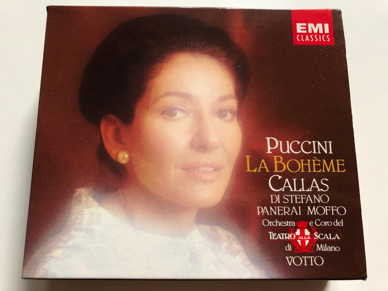 https://cdn10.bigcommerce.com/s-62bdpkt7pb/products/0/images/297061/Puccini_La_Bohme_-_Callas_di_Stefano_Panerai_Moffo_Orchestra_E_Coro_Del_Teatro_Alla_Scala_di_Milano_Votto_EMI_Classics_2x_Audio_CD_Box_Set_Mono_1987_CDC_7_47475_1__51534.1693318712.1280.1280.JPG?c=2&_gl=1*drslef*_ga*MjA2NTIxMjE2MC4xNTkwNTEyNTMy*_ga_WS2VZYPC6G*MTY5MzMxNjU5Mi4xMDQ5LjEuMTY5MzMxODcyOS42MC4wLjA.