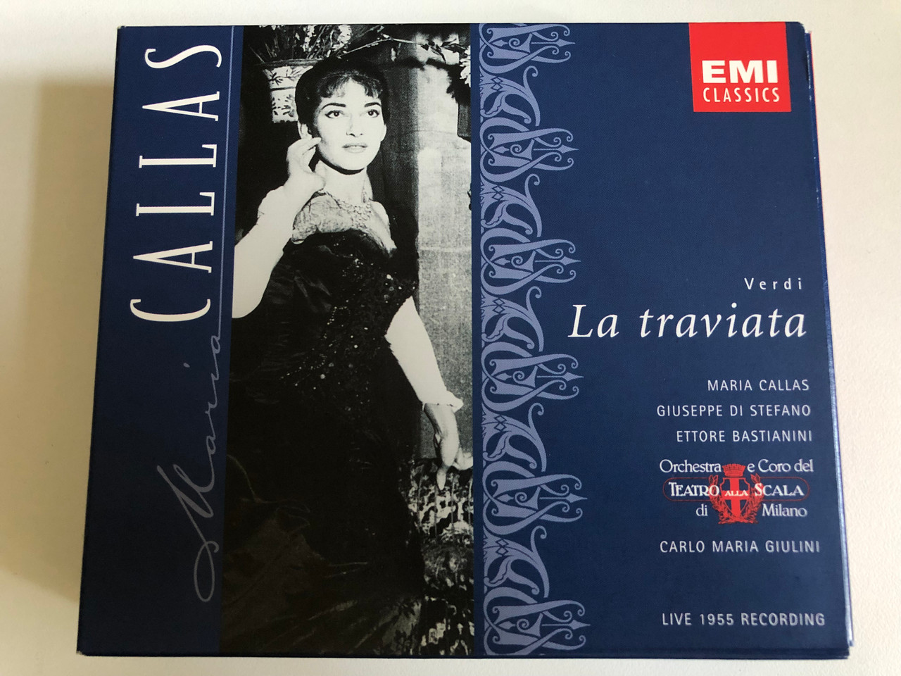 https://cdn10.bigcommerce.com/s-62bdpkt7pb/products/0/images/297713/Verdi_La_Traviata_Live_1955_Recording_-_Maria_Callas_Giuseppe_di_Stefano_Ettore_Bastianini_Orchestra_E_Coro_Del_Teatro_Alla_Scala_Carlo_Maria_Giulini_EMI_Classics_2x_Audio_CD_Box_Set_1__85902.1693506629.1280.1280.JPG?c=2&_gl=1*q8r7gs*_ga*MjA2NTIxMjE2MC4xNTkwNTEyNTMy*_ga_WS2VZYPC6G*MTY5MzQ5ODY0MC4xMDU0LjEuMTY5MzUwNjQ1MC4yOC4wLjA.