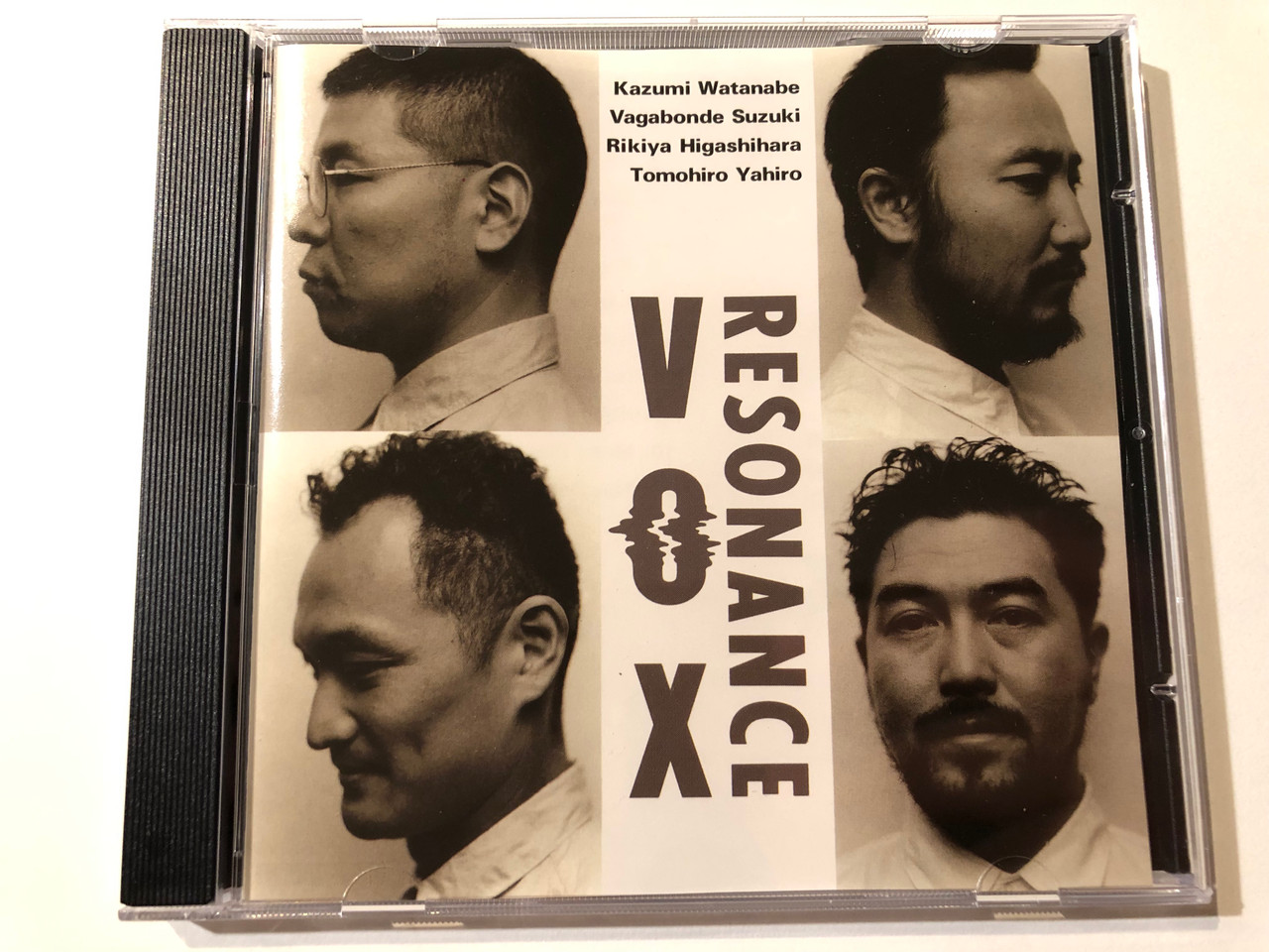 https://cdn10.bigcommerce.com/s-62bdpkt7pb/products/0/images/298442/Resonance_Vox_-_Kazumi_Watanable_Vagabonde_Suzuki_Rikiya_Higashihara_Tomohiro_Yahiro_Verve_Forecast_Audio_CD_1993_521_879-2_1__08623.1693821765.1280.1280.JPG?c=2&_gl=1*bx54x2*_ga*MjA2NTIxMjE2MC4xNTkwNTEyNTMy*_ga_WS2VZYPC6G*MTY5MzgxNDQzNy4xMDU3LjEuMTY5MzgyMTU4Ni40NC4wLjA.