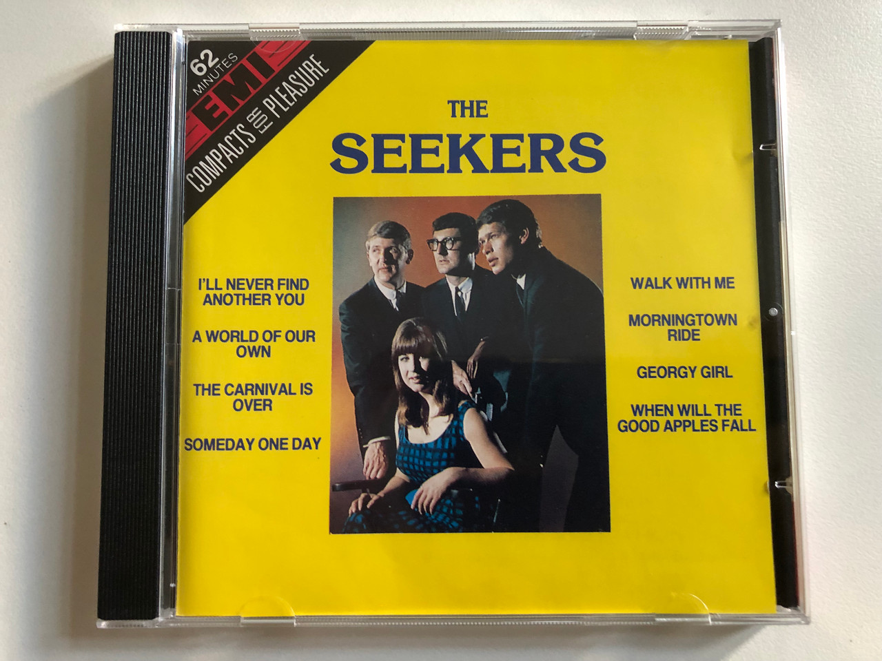 https://cdn10.bigcommerce.com/s-62bdpkt7pb/products/0/images/299188/The_Seekers_Ill_Never_Find_Another_You_A_World_Of_Our_Own_The_Carnival_Is_Over_Someday_One_Day_Walk_With_Me_Morningtown_Ride_Georgy_Girl_When_Will_The_Good_Apples_Fall_EMI_Compact_1__67558.1694074572.1280.1280.JPG?c=2&_gl=1*1edvo8m*_ga*MjA2NTIxMjE2MC4xNTkwNTEyNTMy*_ga_WS2VZYPC6G*MTY5NDA2MzU2NS4xMDYxLjEuMTY5NDA3NDU1Ni42MC4wLjA.