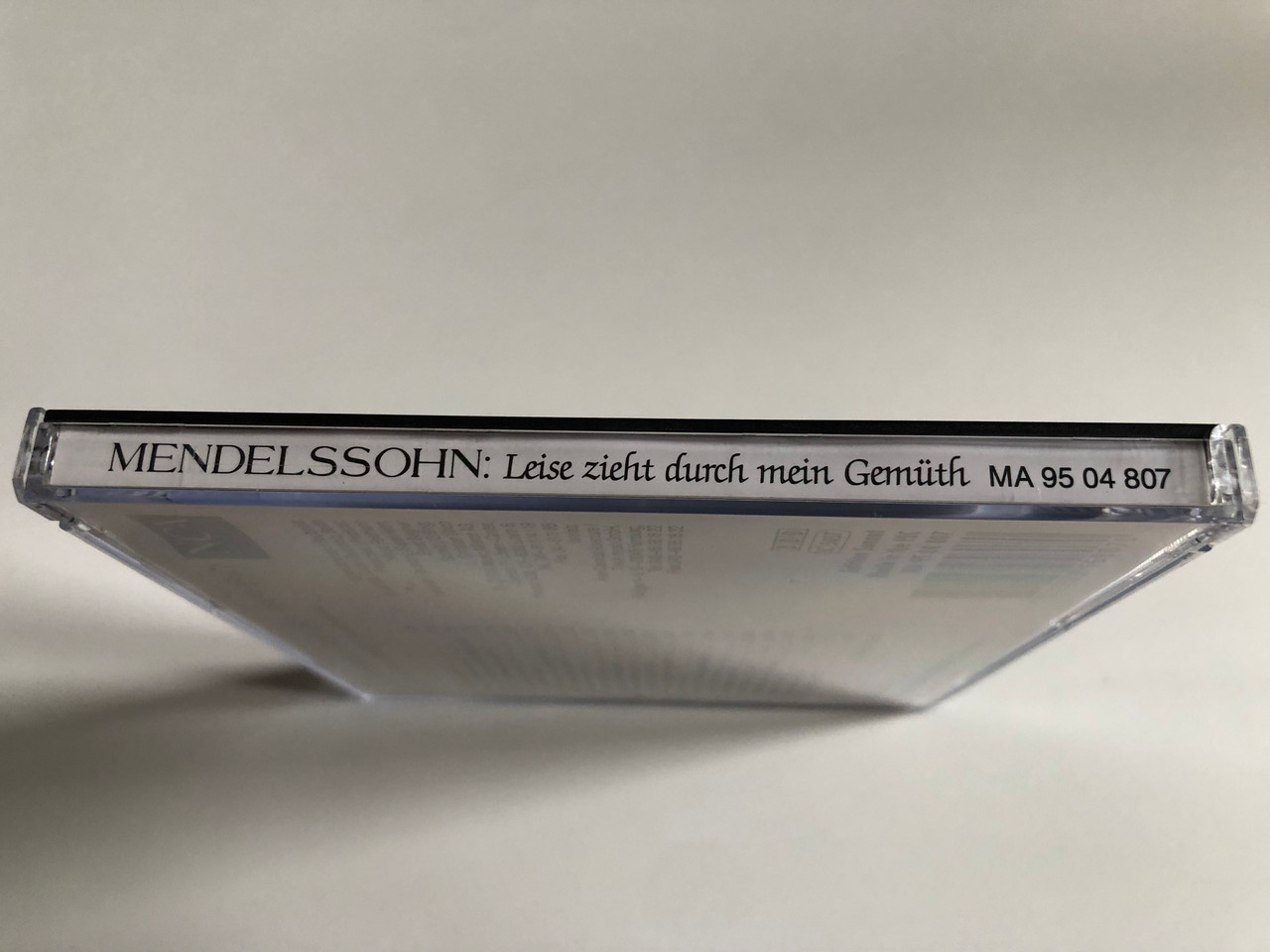 https://cdn10.bigcommerce.com/s-62bdpkt7pb/products/0/images/301019/Mendelssohn_Leise_Zieht_Durch_Mein_Gemth_Eine_Liederauswahl_-_Markus_Schfer_tenor_Klaus_Und_Rainer_Feldmann_Gitarrenduo_New_Classical_Adventure_Audio_CD_1995_MA_95_04_807_3__64923.1694594010.1280.1280.JPG?c=2&_gl=1*1sept5s*_ga*MjA2NTIxMjE2MC4xNTkwNTEyNTMy*_ga_WS2VZYPC6G*MTY5NDU4MjcxNC4xMDY4LjEuMTY5NDU5Mzg2MS42MC4wLjA.