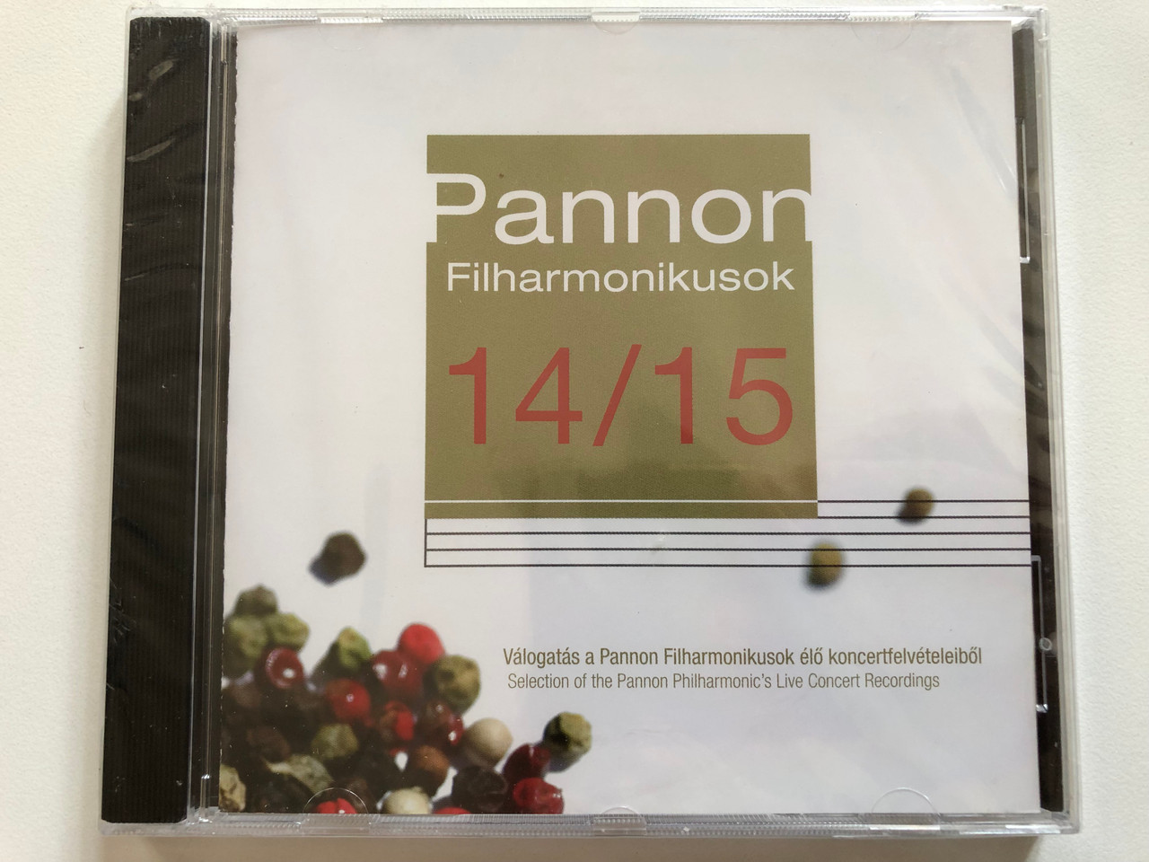 https://cdn10.bigcommerce.com/s-62bdpkt7pb/products/0/images/302032/Pannon_Filharmonikusok_1415_-_Valogatas_a_Pannon_Filharmonikusok_elo_koncertfelveteleibol_Selection_of_the_Pannon_Philharmonics_Live_Concert_Recordings_Pannonicum_Audio_CD_CD055_1__30288.1695893195.1280.1280.JPG?c=2&_gl=1*4wgvc4*_ga*MjA2NTIxMjE2MC4xNTkwNTEyNTMy*_ga_WS2VZYPC6G*MTY5NTg3OTIyMC4xMDc1LjEuMTY5NTg5MjczMS4zNS4wLjA.