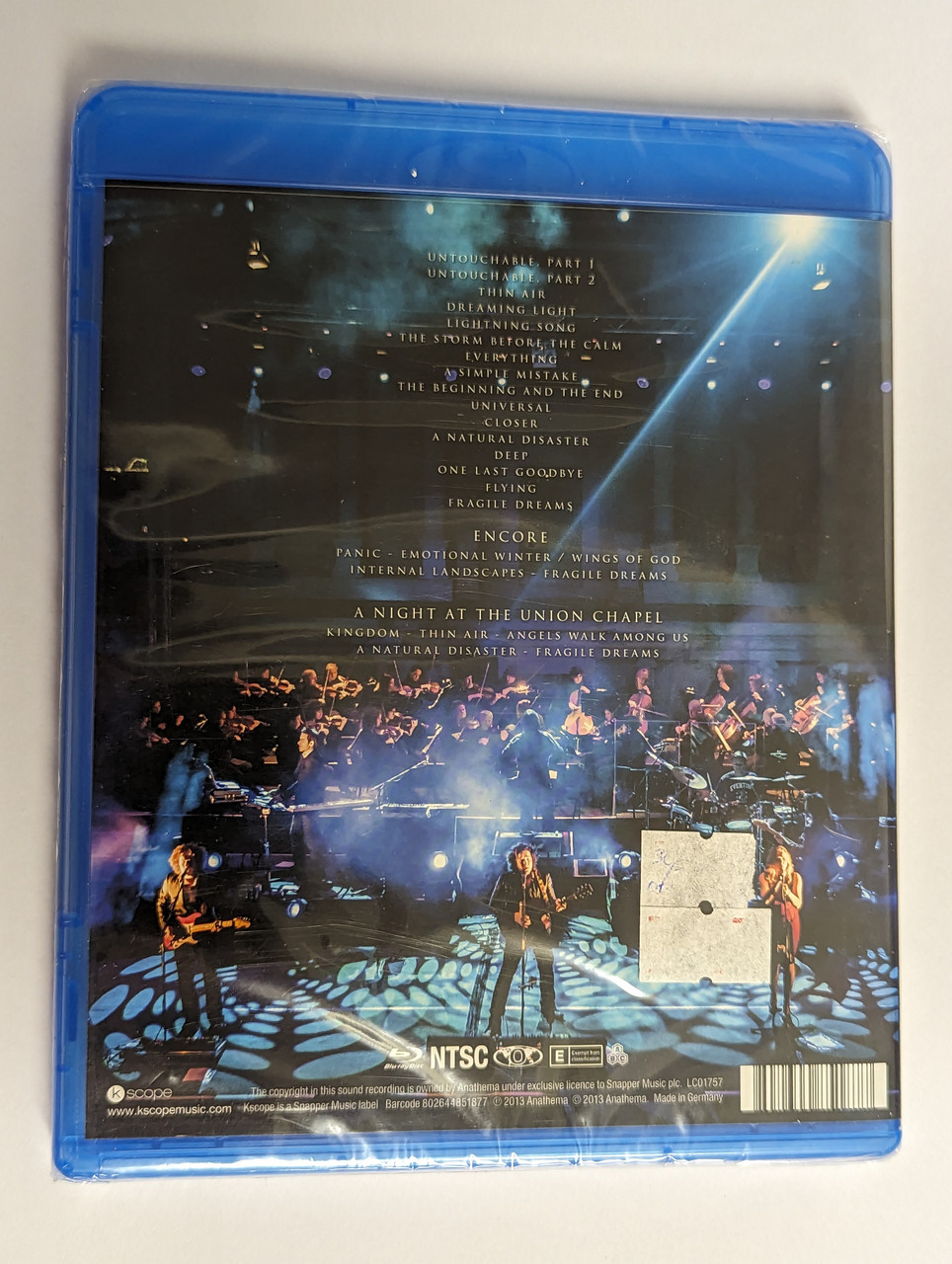 https://cdn10.bigcommerce.com/s-62bdpkt7pb/products/0/images/302457/Anathema_Universal_Includes_30_min_encore_plus_footage_from_the_bands_award-winning_acoustic_show_at_the_Union_Chapel_London_Kscope_Blu-Ray_2013_KSCOPE518_2__86081.1696410428.1280.1280.jpg?c=2&_gl=1*1ai46l5*_ga*MjA2NTIxMjE2MC4xNTkwNTEyNTMy*_ga_WS2VZYPC6G*MTY5NjQwNzEwMS4xMDg1LjEuMTY5NjQxMDIxMC40OS4wLjA.