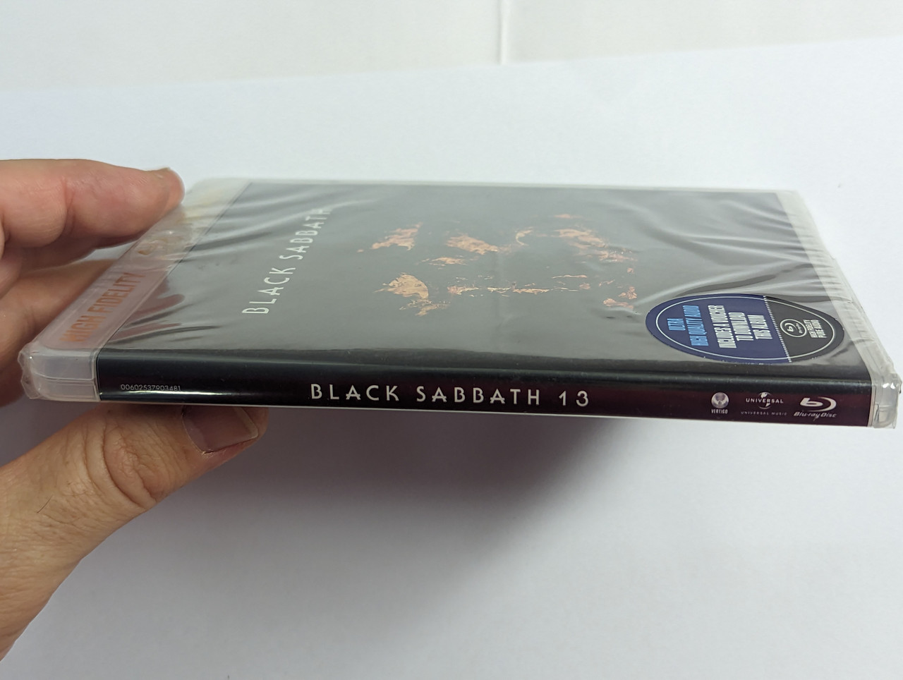 https://cdn10.bigcommerce.com/s-62bdpkt7pb/products/0/images/302523/Black_Sabbath_13_Ultra_High_Quality_Audio_High_Fidelity_Pure_Audio_Vertigo_Blu-Ray_2013_00602537903481_3__11237.1696480635.1280.1280.jpg?c=2&_gl=1*rij05v*_ga*MjA2NTIxMjE2MC4xNTkwNTEyNTMy*_ga_WS2VZYPC6G*MTY5NjQ3NzU0OS4xMDg3LjEuMTY5NjQ3OTUyMC41OC4wLjA.