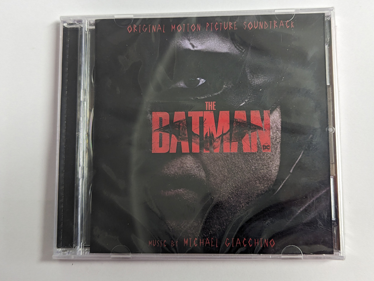 https://cdn10.bigcommerce.com/s-62bdpkt7pb/products/0/images/302552/The_Batman_Original_Motion_Picture_Soundtrack_-_Music_By_Michael_Giacchino_WaterTower_Music_2x_Audio_CD_2022_WTM40831_1__68255.1696498235.1280.1280.jpg?c=2&_gl=1*14i6sek*_ga*MjA2NTIxMjE2MC4xNTkwNTEyNTMy*_ga_WS2VZYPC6G*MTY5NjQ5NDU2NS4xMDg4LjEuMTY5NjQ5ODAzMi41MS4wLjA.