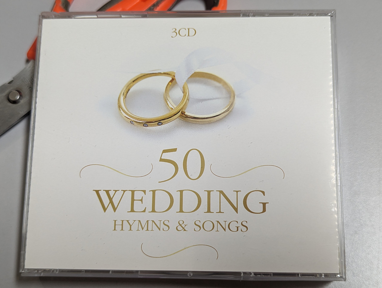 https://cdn10.bigcommerce.com/s-62bdpkt7pb/products/0/images/303101/50_Wedding_Hymns_Songs_Kingsway_3x_Audio_CD_KWCD3293_1__41027.1696951921.1280.1280.jpg?c=2&_gl=1*3noxw9*_ga*MjA2NTIxMjE2MC4xNTkwNTEyNTMy*_ga_WS2VZYPC6G*MTY5Njk0MjMxNy4xMDk1LjEuMTY5Njk1MTkwNy42MC4wLjA.