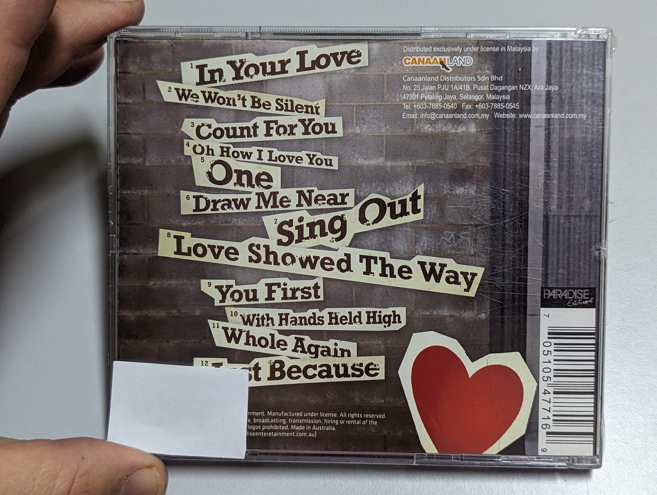 https://cdn10.bigcommerce.com/s-62bdpkt7pb/products/0/images/303182/The_Paradise_Band_One_Heart_Paradise_Entertainment_Audio_CD_2__04516.1696959659.1280.1280.jpg?c=2&_gl=1*9uk5ia*_ga*MjA2NTIxMjE2MC4xNTkwNTEyNTMy*_ga_WS2VZYPC6G*MTY5Njk1OTA2Mi4xMDk2LjEuMTY5Njk1OTY0OS42MC4wLjA.