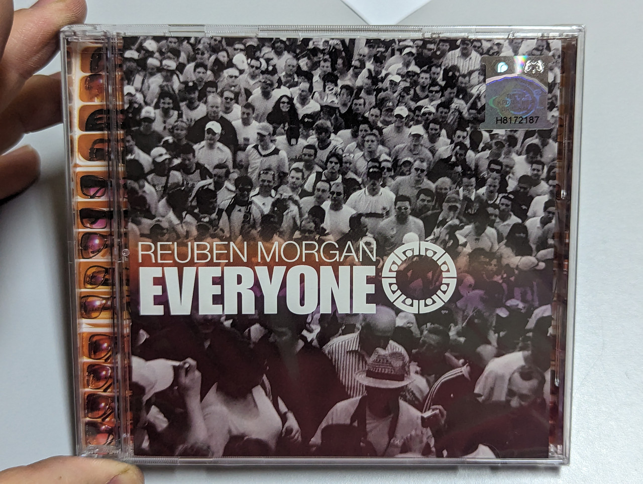 https://cdn10.bigcommerce.com/s-62bdpkt7pb/products/0/images/303193/Reuben_Morgan_Everyone_Fivelines_Audio_CD_EVYNE-CD-005_1__60394.1696960899.1280.1280.jpg?c=2&_gl=1*10o6fvc*_ga*MjA2NTIxMjE2MC4xNTkwNTEyNTMy*_ga_WS2VZYPC6G*MTY5Njk1OTA2Mi4xMDk2LjEuMTY5Njk2MDc5Mi41MS4wLjA.