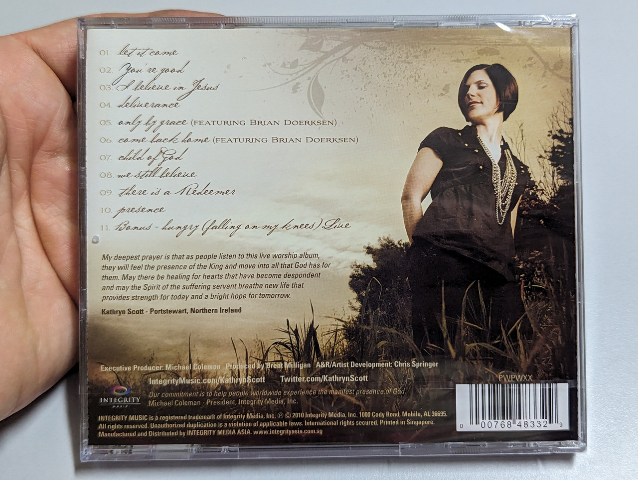https://cdn10.bigcommerce.com/s-62bdpkt7pb/products/0/images/303378/Kathryn_Scott_We_Still_Believe_Integrity_Music_Audio_CD_2010_48332_2__62488.1697035200.1280.1280.jpg?c=2&_gl=1*i4lypx*_ga*MjA2NTIxMjE2MC4xNTkwNTEyNTMy*_ga_WS2VZYPC6G*MTY5NzAyOTYwNy4xMDk3LjEuMTY5NzAzNTE5Ni42MC4wLjA.
