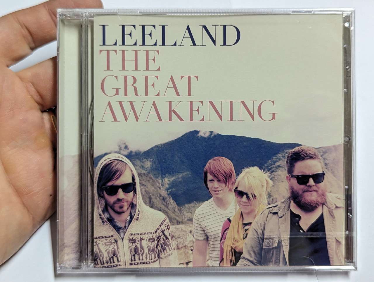 https://cdn10.bigcommerce.com/s-62bdpkt7pb/products/0/images/303755/Leeland_The_Great_Awakening_Essential_Records_Audio_CD_2011_83061-0928-2_1__66714.1697208337.1280.1280.jpg?c=2&_gl=1*uqz1j0*_ga*MjA2NTIxMjE2MC4xNTkwNTEyNTMy*_ga_WS2VZYPC6G*MTY5NzIwNzk0OS4xMTAzLjEuMTY5NzIwODMwOS42MC4wLjA.
