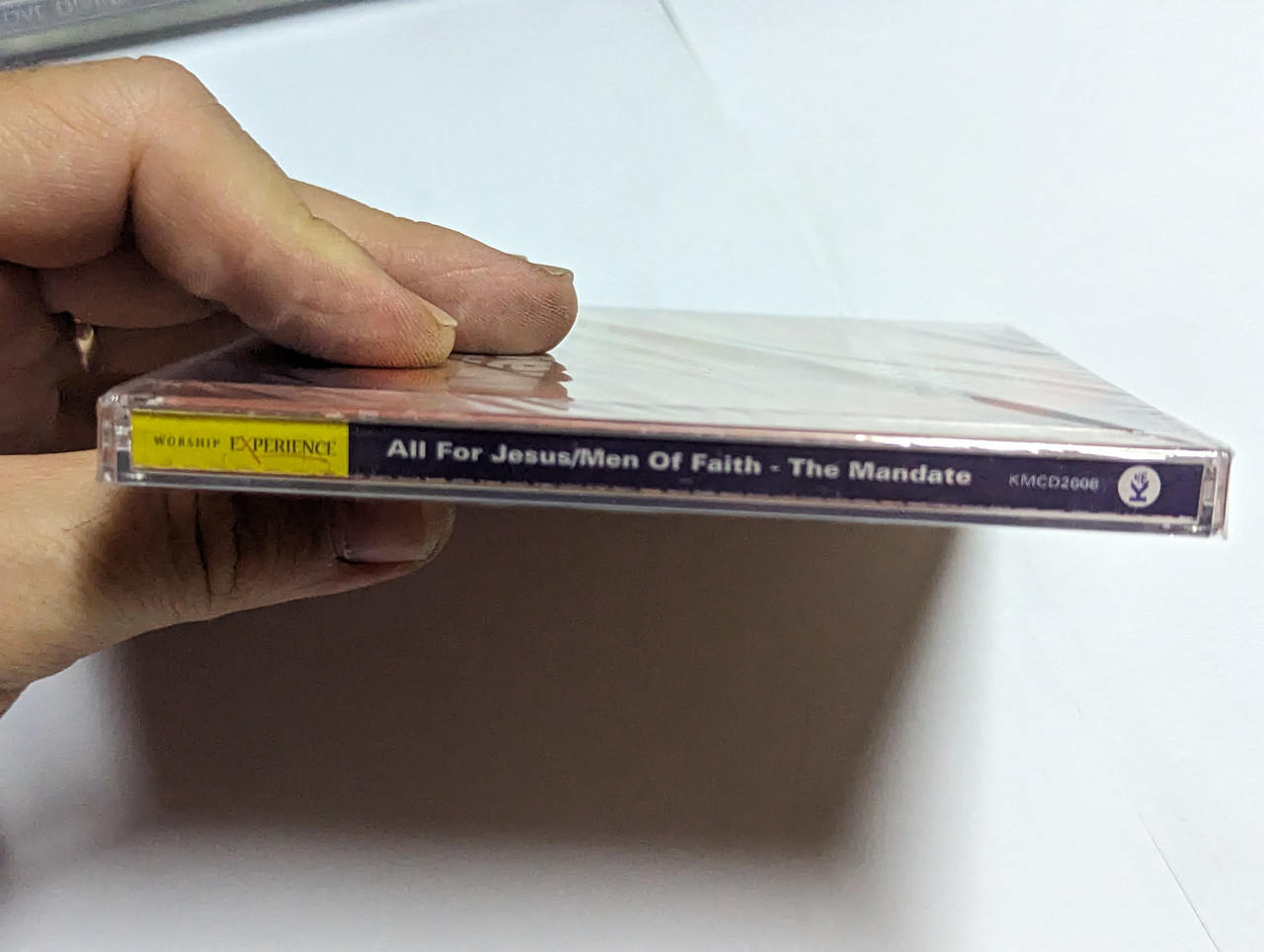 https://cdn10.bigcommerce.com/s-62bdpkt7pb/products/0/images/304200/The_Mandate_12_-_Men_Living_As_Good_Intended_All_For_Jesus_Men_Of_Faith_With_Worship_Leader_Robin_Mark_Worship_Experience_2x_Audio_CD_2005_KMCD2608_3__83284.1697552537.1280.1280.jpg?c=2&_gl=1*2h6ed7*_ga*MjA2NTIxMjE2MC4xNTkwNTEyNTMy*_ga_WS2VZYPC6G*MTY5NzU1MjI0OC4xMTA2LjEuMTY5NzU1MjQ5MS42MC4wLjA.