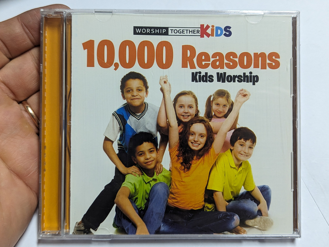 https://cdn10.bigcommerce.com/s-62bdpkt7pb/products/0/images/304210/10000_Reasons_-_Kids_Worship_Worship_Together_Audio_CD_2014_B002014502_1__32815.1697553647.1280.1280.jpg?c=2&_gl=1*nl3dxi*_ga*MjA2NTIxMjE2MC4xNTkwNTEyNTMy*_ga_WS2VZYPC6G*MTY5NzU1MjI0OC4xMTA2LjEuMTY5NzU1MzQ5MC41MC4wLjA.