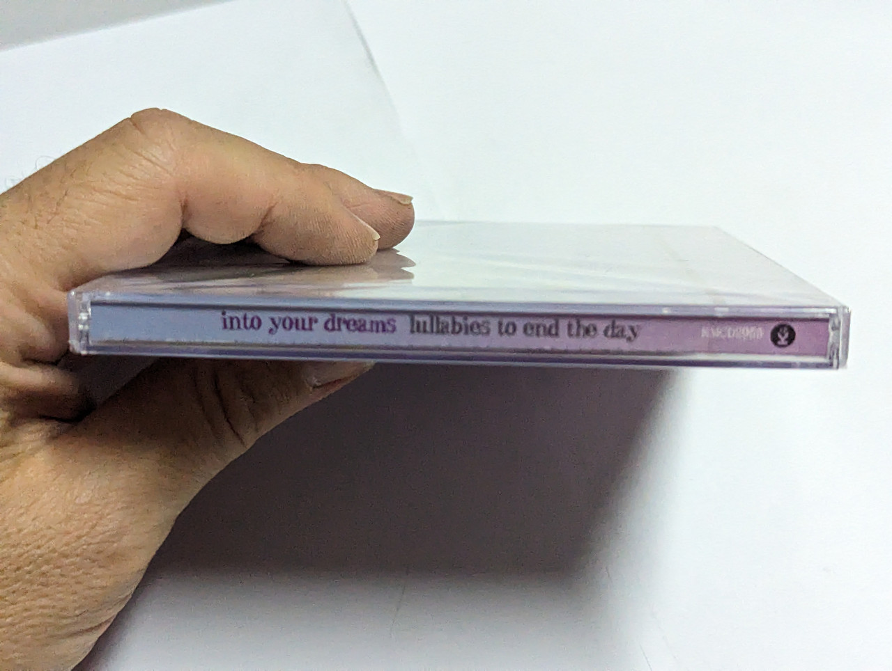 https://cdn10.bigcommerce.com/s-62bdpkt7pb/products/0/images/304231/Into_Your_Dreams_-_Lullabies_To_End_The_Day_Kingsway_Music_Audio_CD_2010_3__54385.1697603684.1280.1280.jpg?c=2&_gl=1*m6a67y*_ga*MjA2NTIxMjE2MC4xNTkwNTEyNTMy*_ga_WS2VZYPC6G*MTY5NzYwMzUxNC4xMTA3LjAuMTY5NzYwMzUzMi40Mi4wLjA.