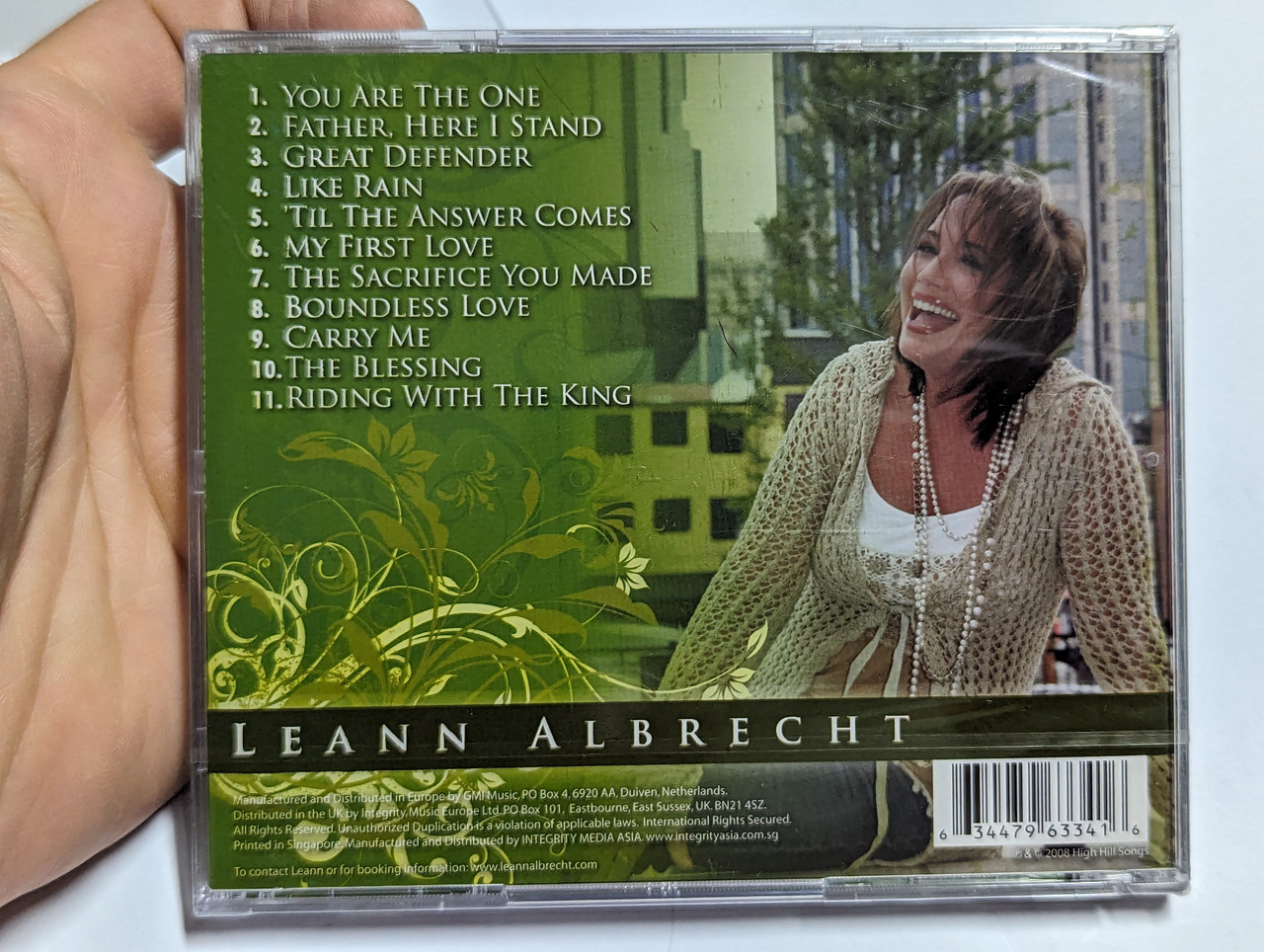 https://cdn10.bigcommerce.com/s-62bdpkt7pb/products/0/images/304257/Leann_Albrecht_You_Are_The_One_-_Songs_Of_Intimate_Worship_GMI_Music_Audio_CD_79006_2__92071.1697609106.1280.1280.jpg?c=2&_gl=1*15uw862*_ga*MjA2NTIxMjE2MC4xNTkwNTEyNTMy*_ga_WS2VZYPC6G*MTY5NzYwMzUxNC4xMTA3LjEuMTY5NzYwODgzNS41OC4wLjA.