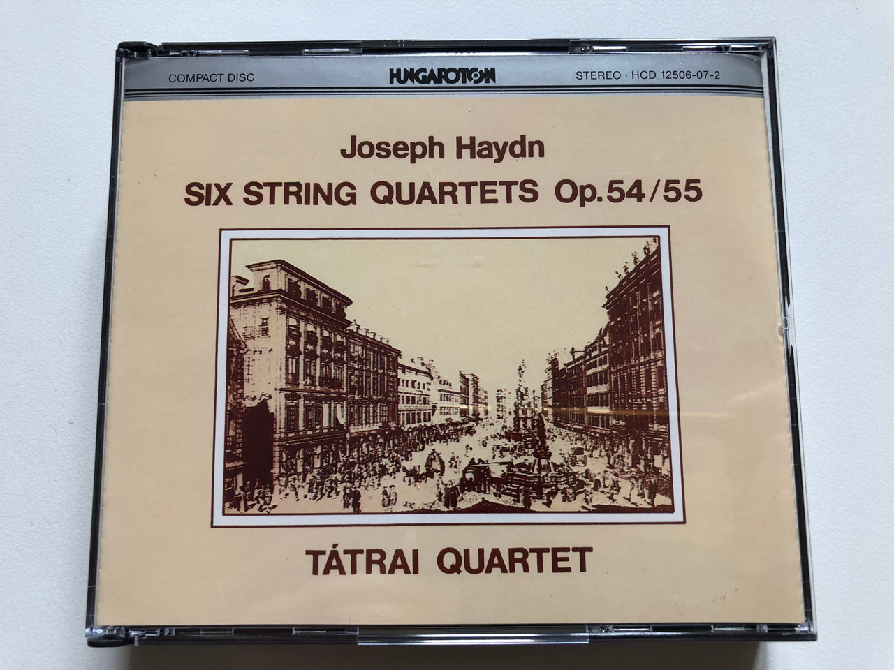 https://cdn10.bigcommerce.com/s-62bdpkt7pb/products/0/images/305866/Joseph_Haydn_Six_String_Quartets_Opp._5455_-_Ttrai_Quartet_Hungaroton_2x_Audio_CD_Stereo_1985_HCD12506-07-2_1__29798.1698071808.1280.1280.JPG?c=2&_gl=1*e7m9zu*_ga*MjA2NTIxMjE2MC4xNTkwNTEyNTMy*_ga_WS2VZYPC6G*MTY5ODA1ODgyOC4xMTExLjEuMTY5ODA3MTgxNi42MC4wLjA.