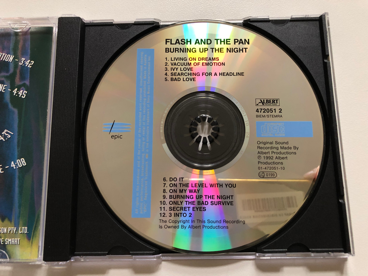 https://cdn10.bigcommerce.com/s-62bdpkt7pb/products/0/images/309966/Flash_And_The_Pan_Burning_Up_The_Night_Epic_Audio_CD_1992_472051_2_3__00411.1699304192.1280.1280.JPG?c=2