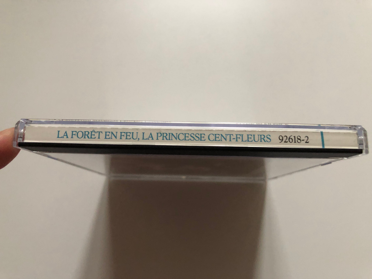 https://cdn10.bigcommerce.com/s-62bdpkt7pb/products/0/images/313068/Musique_Du_Monde_Music_from_the_World_-_Opera_De_Pekin_La_Foret_En_Feu_La_Princesse_Cent-Fleurs_The_Peking_Opera_The_Forest_on_Fire_The_Princess_Hundred_Flowers_Universal_Audio_CD_926_3__06505.1700482133.1280.1280.JPG?c=2