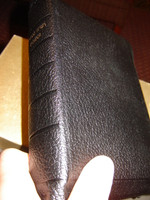 Leather Bound Hebrew Tanakh / Golden Edges [Leather Bound] by Bible Society