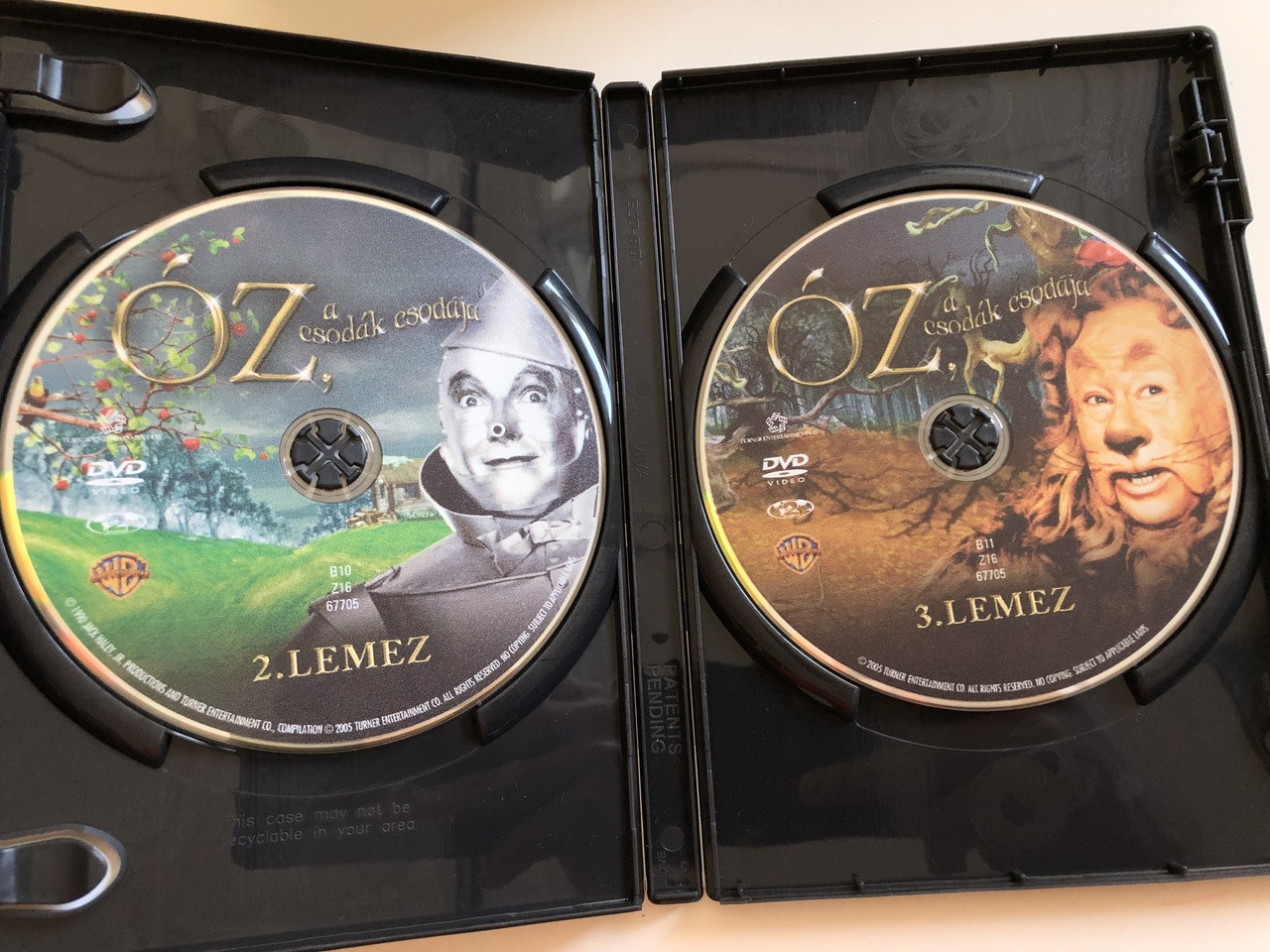 The Wizard Of Oz Dvd 1939 Oz A Csodak Csodaja Directed By Victor Fleming King Vidor Starring Judy Garland Frank Morgan Ray Bolger Bert Lahr 3 Dvd Box Set Bibleinmylanguage