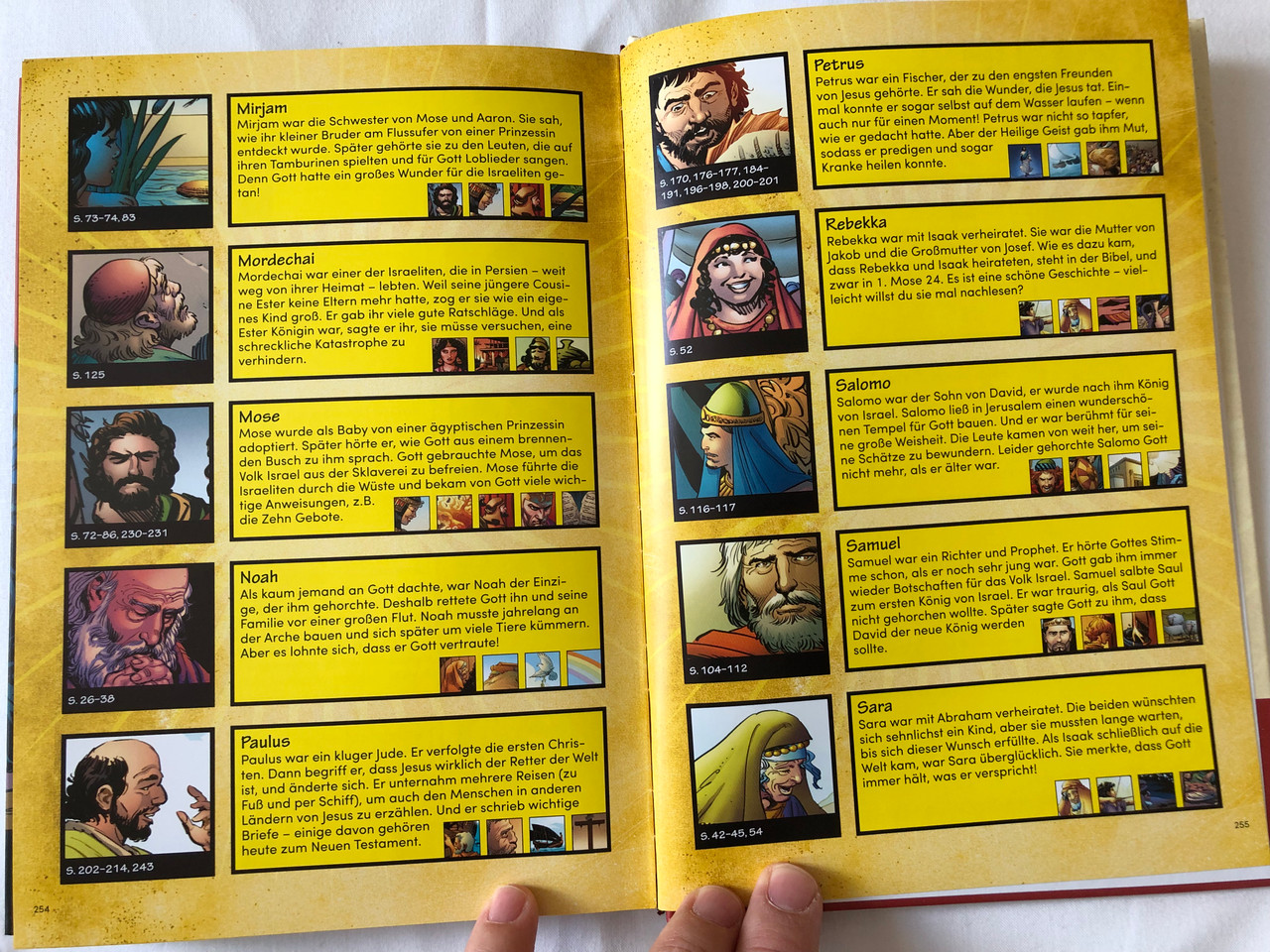 Die Action Comic Kinderbibel By Catherine Devries Sergio Cariello Illustrations German Translation Of The Action Storybook Bible More Than 350 Color Illustrations Ages 5 And Up Hardcover Bibleinmylanguage