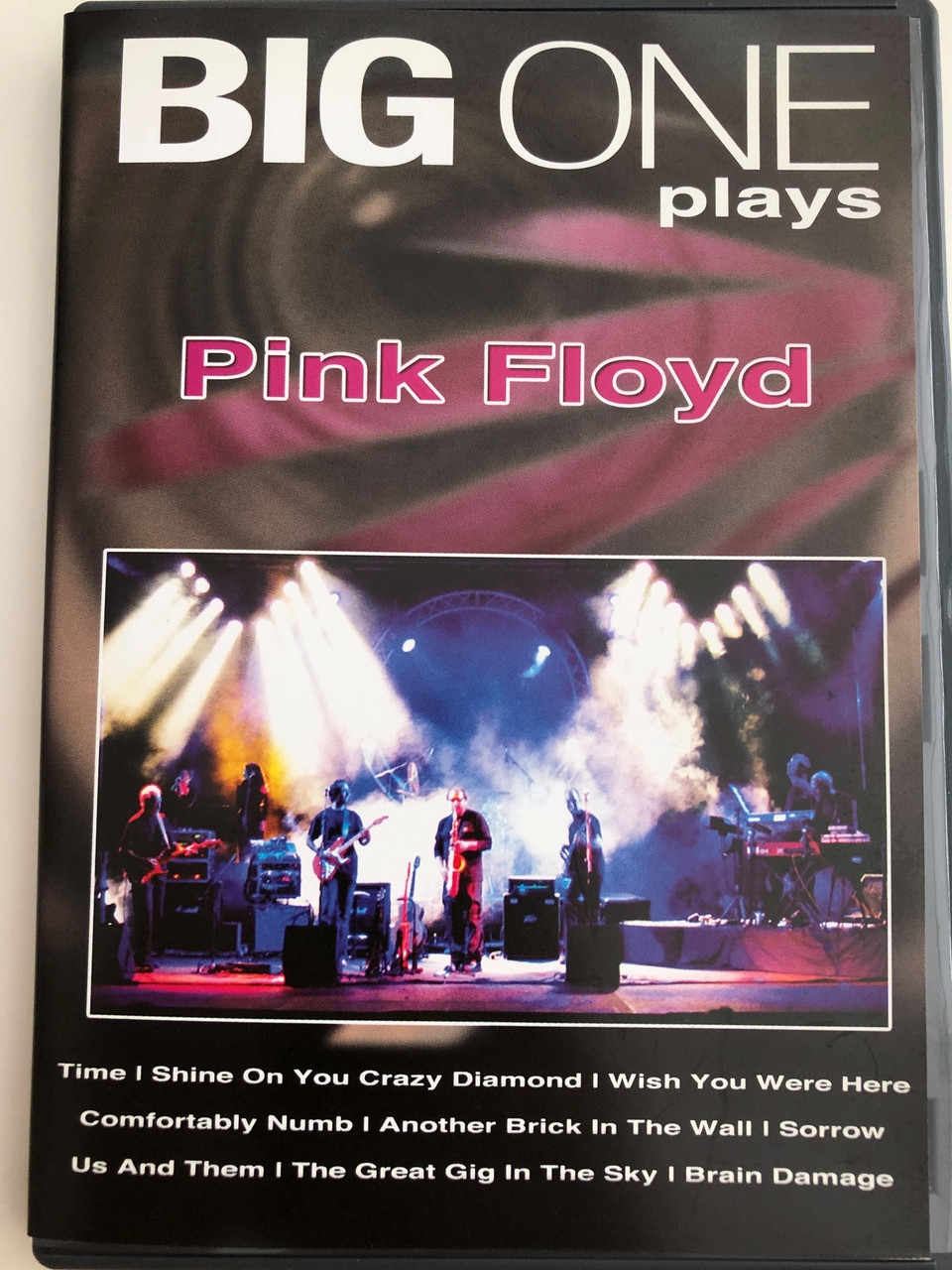 here,　Wish　one　Pink　wall　My　were　Numb,　Big　DVD　in　2009　brick　Bible　Live　the　Floyd　Tour　you　in　Another　Comfortably　on　plays　Language