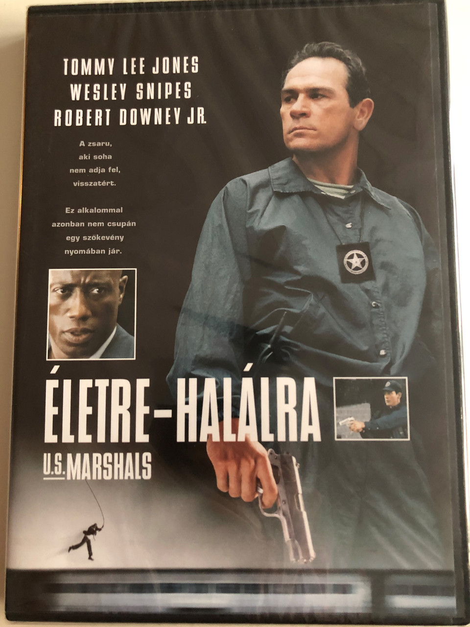 . Marshals DVD 1998 Életre-Halálra / Directed by Stuart Baird /  Starring: Tommy Lee Jones, Wesley Snipes, Robert Downey Jr. -  bibleinmylanguage