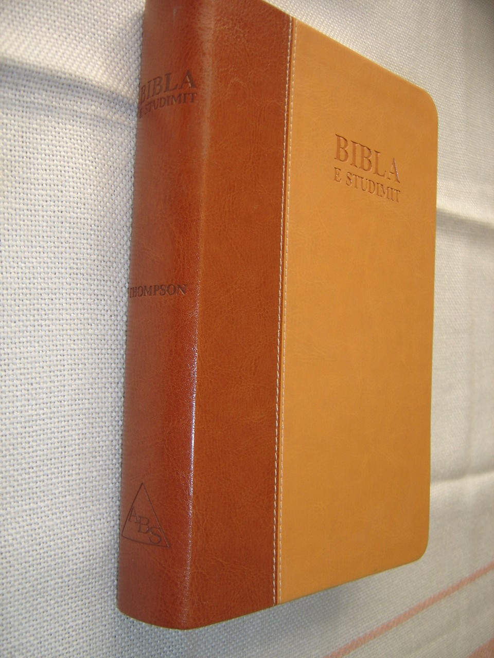 Holy bible leather thumb index study