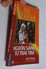 Nguồn sáng từ trái tim by Meg Greene / Vietnamese edition of Mother Teresa - A Biography / First News - Tri Viet Publishing Co. / Paperback 2013 (9786045812976)