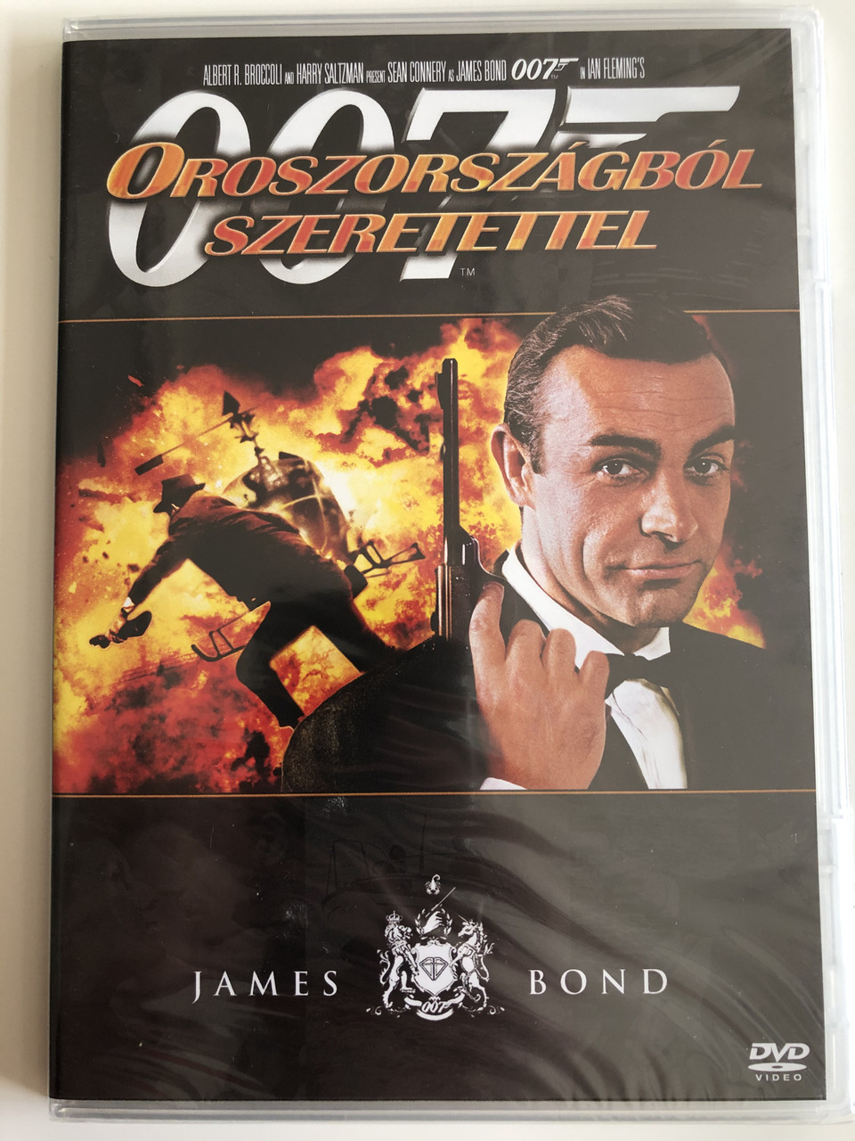 James Bond 007 - From Russia, with love DVD 1963 Oroszországból,  szeretettel / Directed by Terence Young / Starring: Sean Connery, Pedro  Armendáriz, Lotte Lenya, Robert Shaw - Bible in My Language