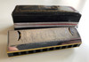 M. Hohner's Mini Historic Harmonica / Made in Germany / Hohner 550/20 C PUCK - Key of C / Stainless steel cover, brass reed plates, plastic comb - original box / Paris 1900 - Chicago 1893 (400912600594)