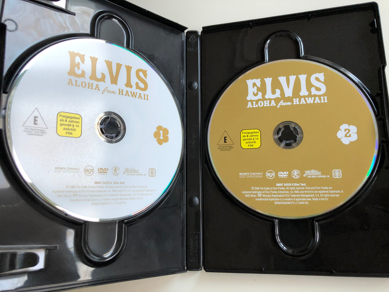 Elvis - Aloha from Hawaii 2 DVD deluxe edition 2004 / 2x DVD Set / BMG /  Over 4 hours of video / Elvis Presley previously unseen material - Bible in  My Language